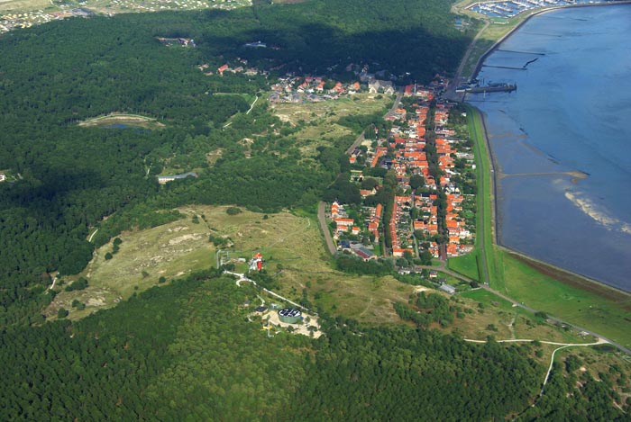 Vlieland, luchtfoto, dorp, Vuurboetsduin