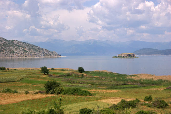 akkers, kleinschalige landbouw, meer, Prespameer, Zaroshke, Albanië