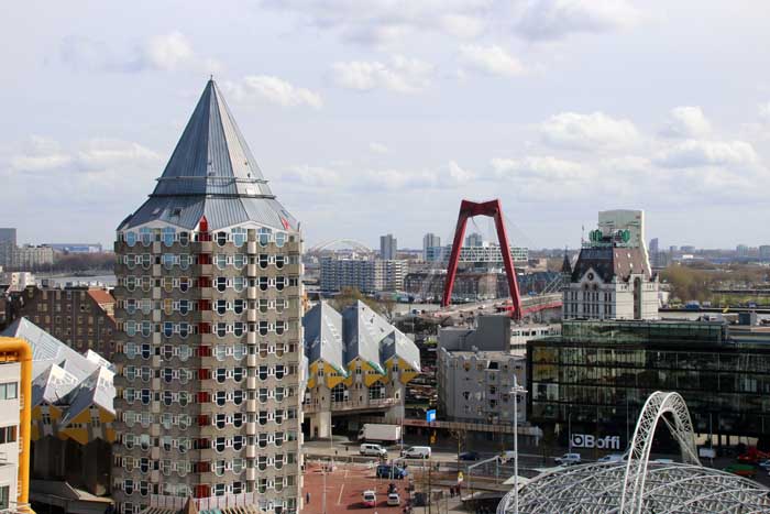 Rotterdam Blaaktoren potlood
