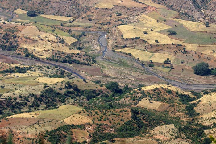 akkers, landbouw, bergen, rivier, stroomdal, Muger, Derba, Ethiopië, Afrika