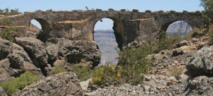 oude brug, Portugese brug, bergland,kloof,gorge, Debre Libanos, Ethiopië
