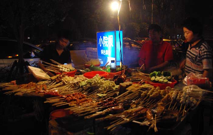 voedsel saté consumptie straattafereel Chengdu