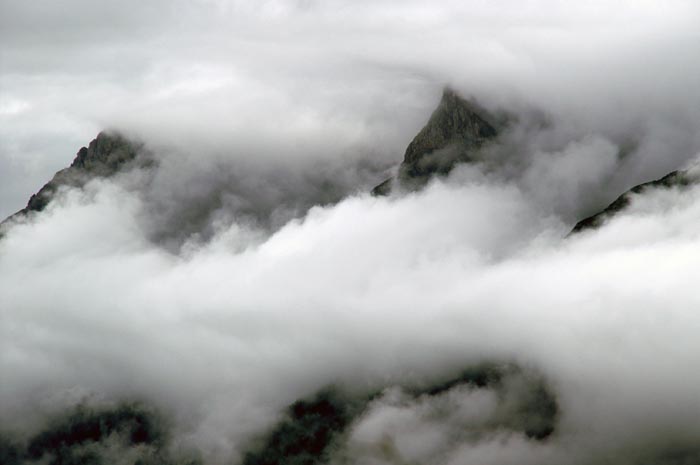 wolken, bergtoppen, Guarda, Graubünden, Zwitserland