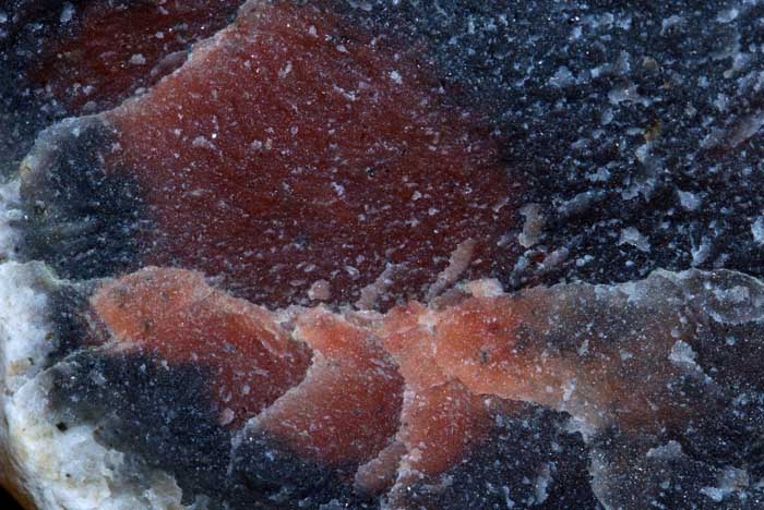 steen hematiet strand Texel