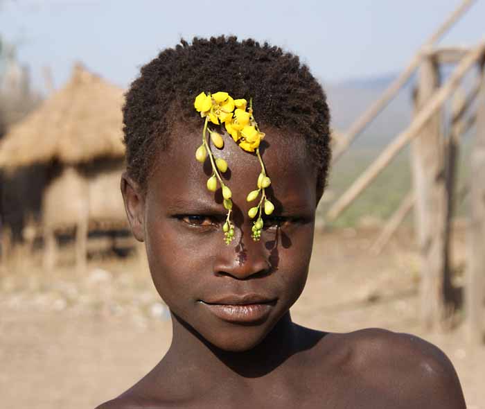 jongen Karo Ethiopië traditionele stam