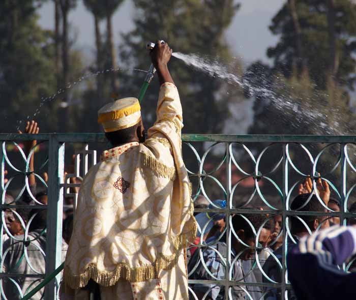 Ethiopi/ë timkat doopfeest priester