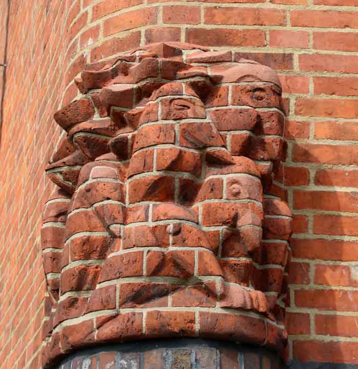 Amsterdamse School Het Schip Zaandammerbuuurt versiering