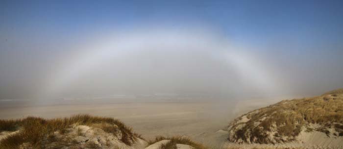 mistboog strand Texel zeemist zeevlam