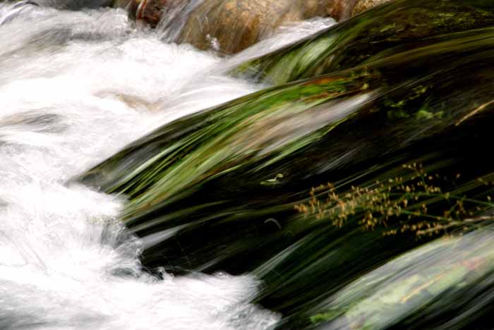 stroomversnelling water Eelbe Tsjechië